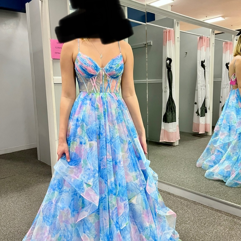 Elegant Blue Floral Dress